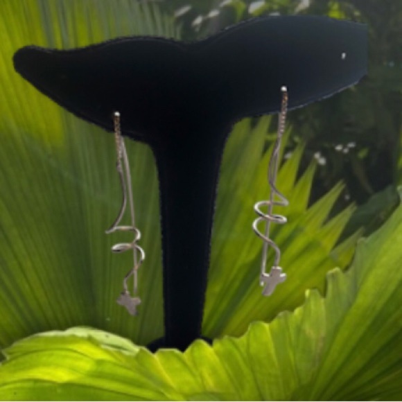 Silver Spiral Threader Earrings with Cross 🆕 Religious - Picture 14 of 14